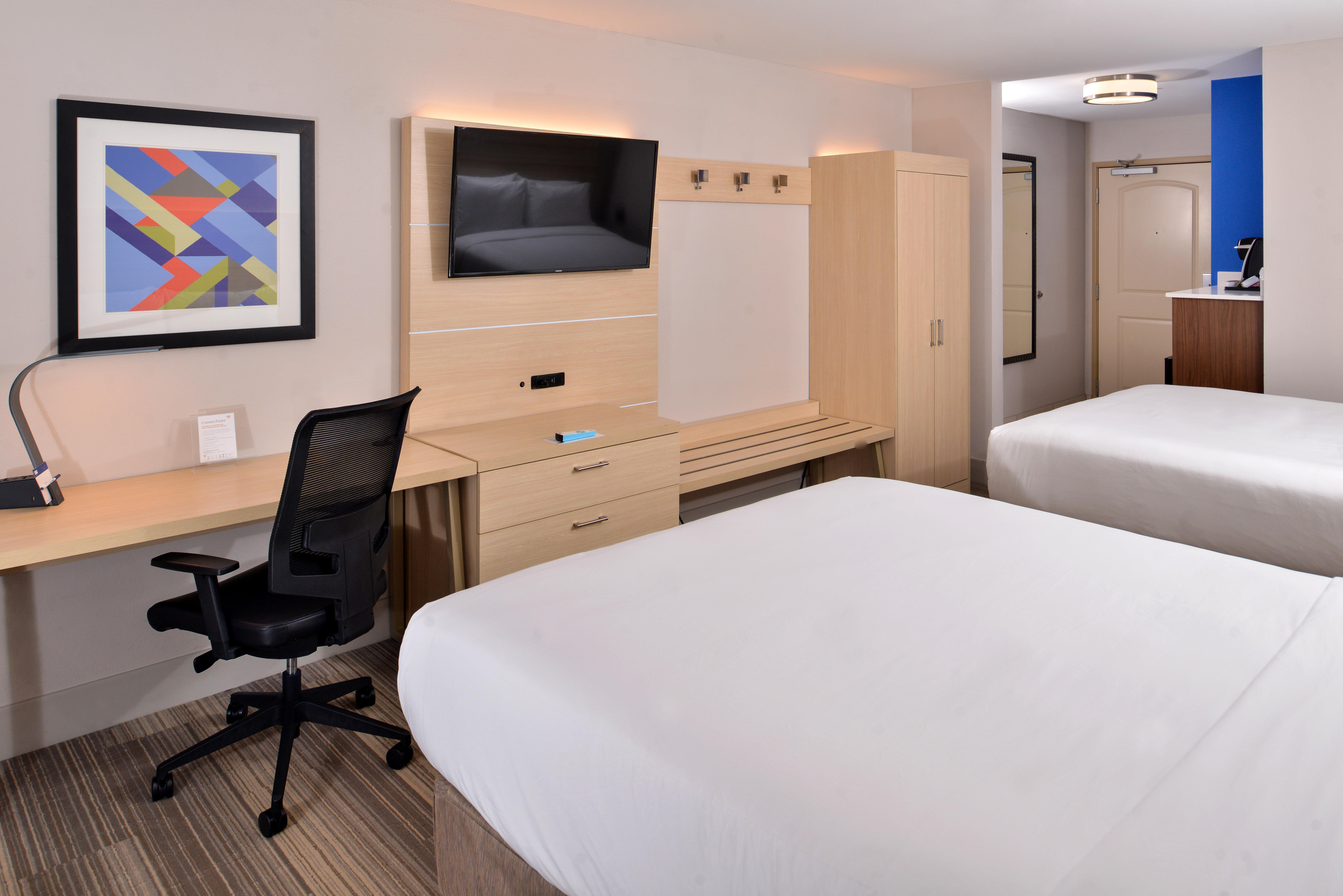 Express & Cincinnati - By Ihg Hotel 3*